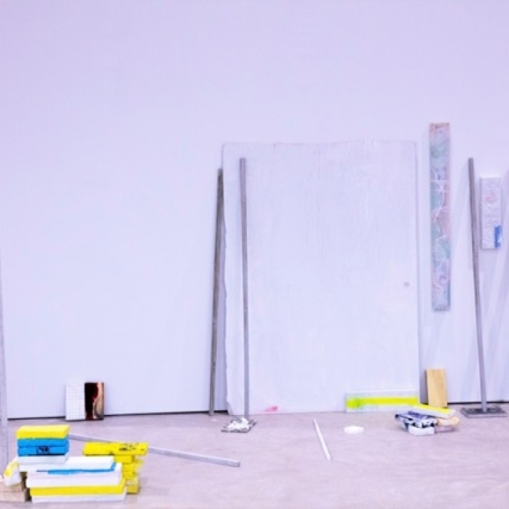 A collection of simplified objects - Axel Oey