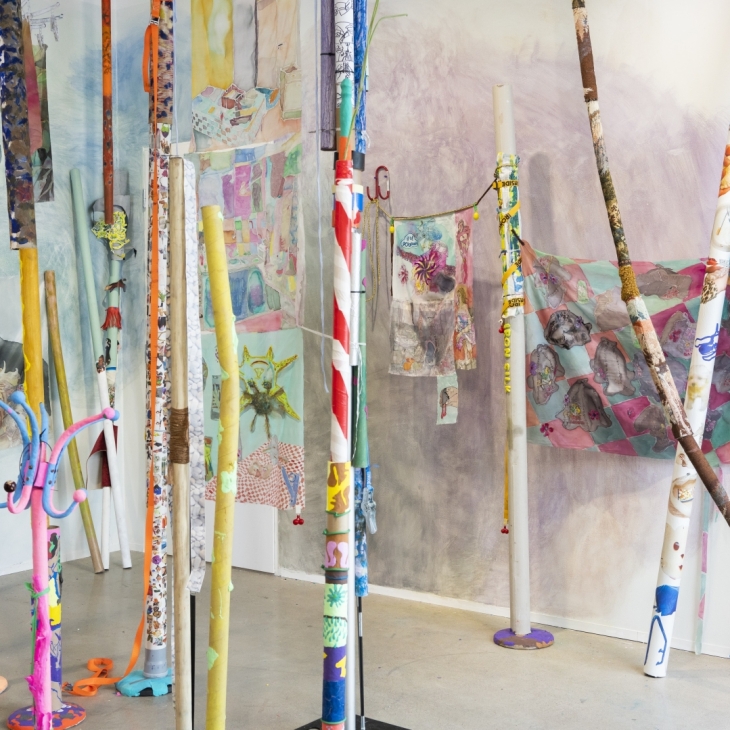 Ginger rise and other things hanging from the ceiling - Kaisla Kyyhkynen