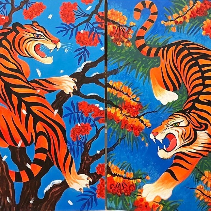 Tiger in Rowan Tiger in Sea Buckthorn by ANISA Aleksandra Ianchenko