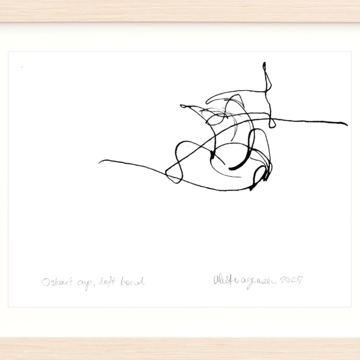 Oskar’s cup, left hand by Ulvi Haagensen
