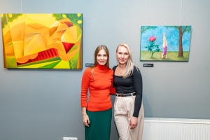 1.-Anna-Kouhkna-vasakul-Krete-Erlenheinparemal.-Foto-autor-Andres-Teiss