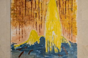 Barry Doupé. Nude, 2021. Plaster, drywall compound, aluminium foil, acrylic paint, 41,9 × 30,5 × 22,9 cm. (foreground); and Ebecho Muslimova. FATEBE DREAM BAR, 2024.